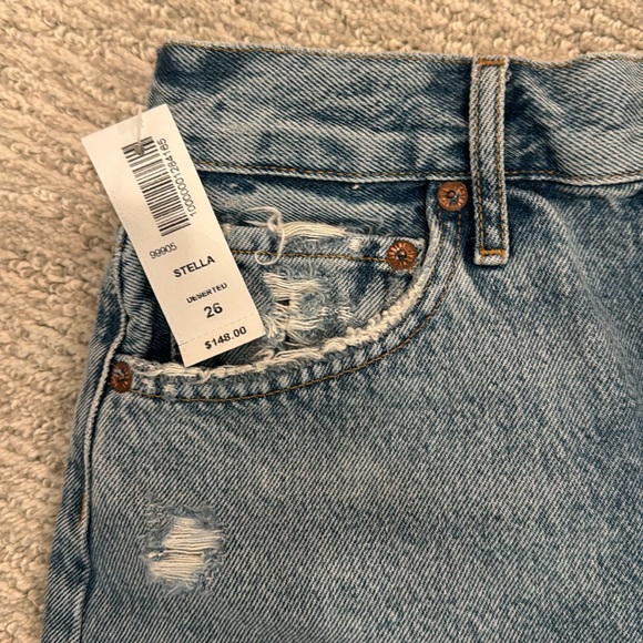 AGOLDE STELLA HIGH RISE SHORT - Size 26 - In Ritual - Picture 3 of 4